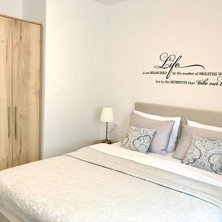 Cocoville Beach House- Makarska Apartment Exterior foto