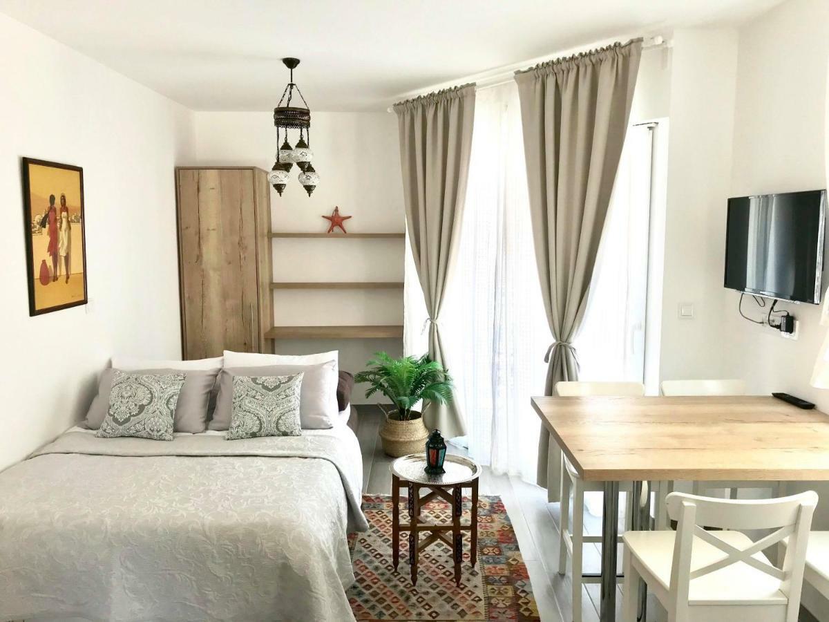 Cocoville Beach House- Makarska Apartment Exterior foto