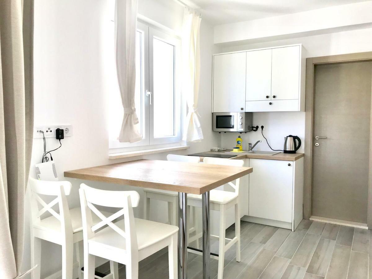 Cocoville Beach House- Makarska Apartment Exterior foto